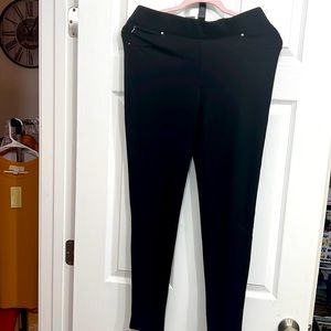Retrology black size M leggings